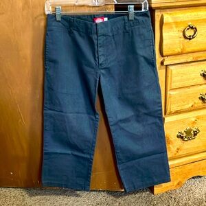 Vintage Dickies capris size 1